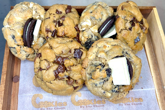 6 cookie box with variety flavors